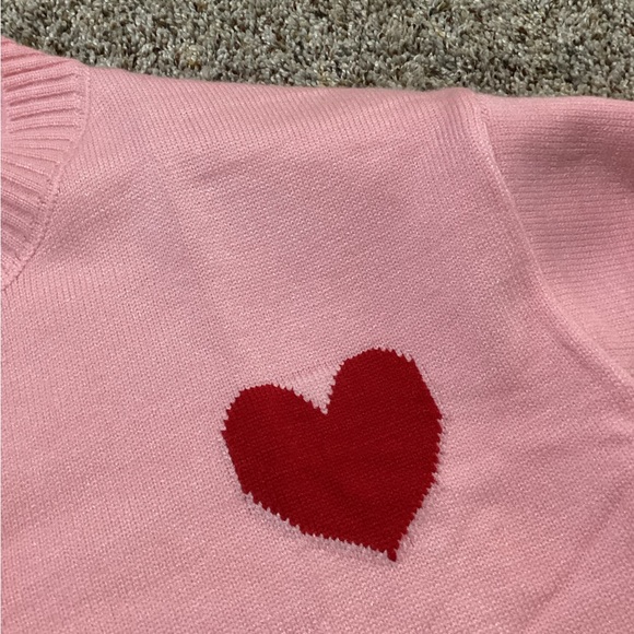 Findthy Sweater Women Knitted Pink Cardigan Valentines Heart Printed Bottons - Picture 12 of 12